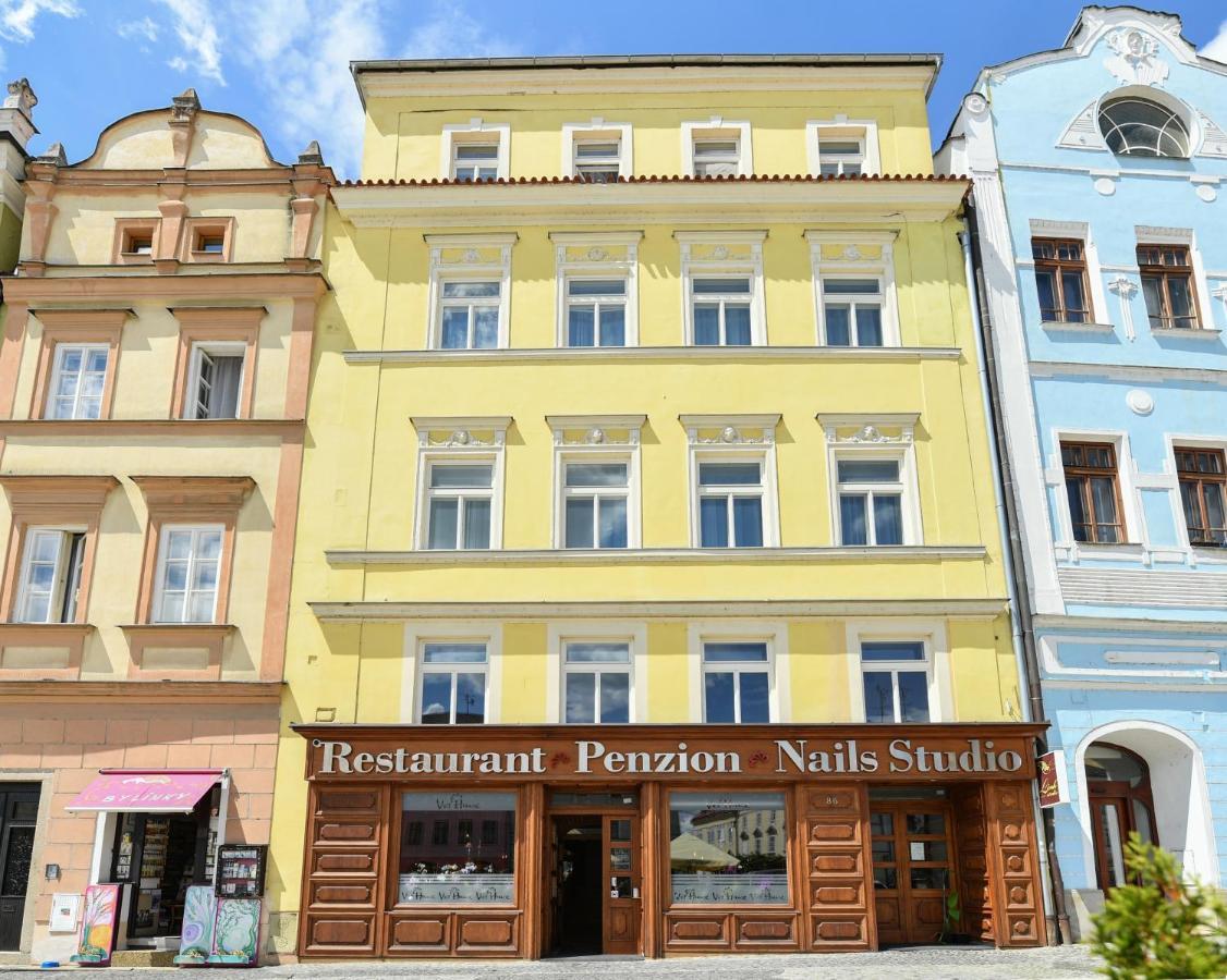 Apartmány Na Náměstí 85 Jindřichŭv Hradec Esterno foto