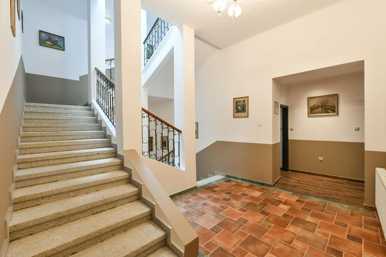 Apartmány Na Náměstí 85 Jindřichŭv Hradec Esterno foto