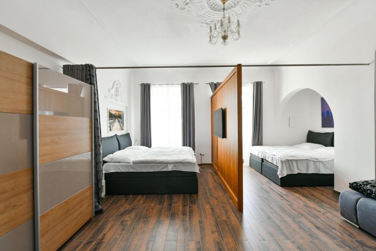 Apartmány Na Náměstí 85 Jindřichŭv Hradec Esterno foto