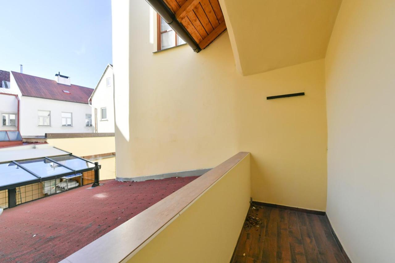 Apartmány Na Náměstí 85 Jindřichŭv Hradec Esterno foto