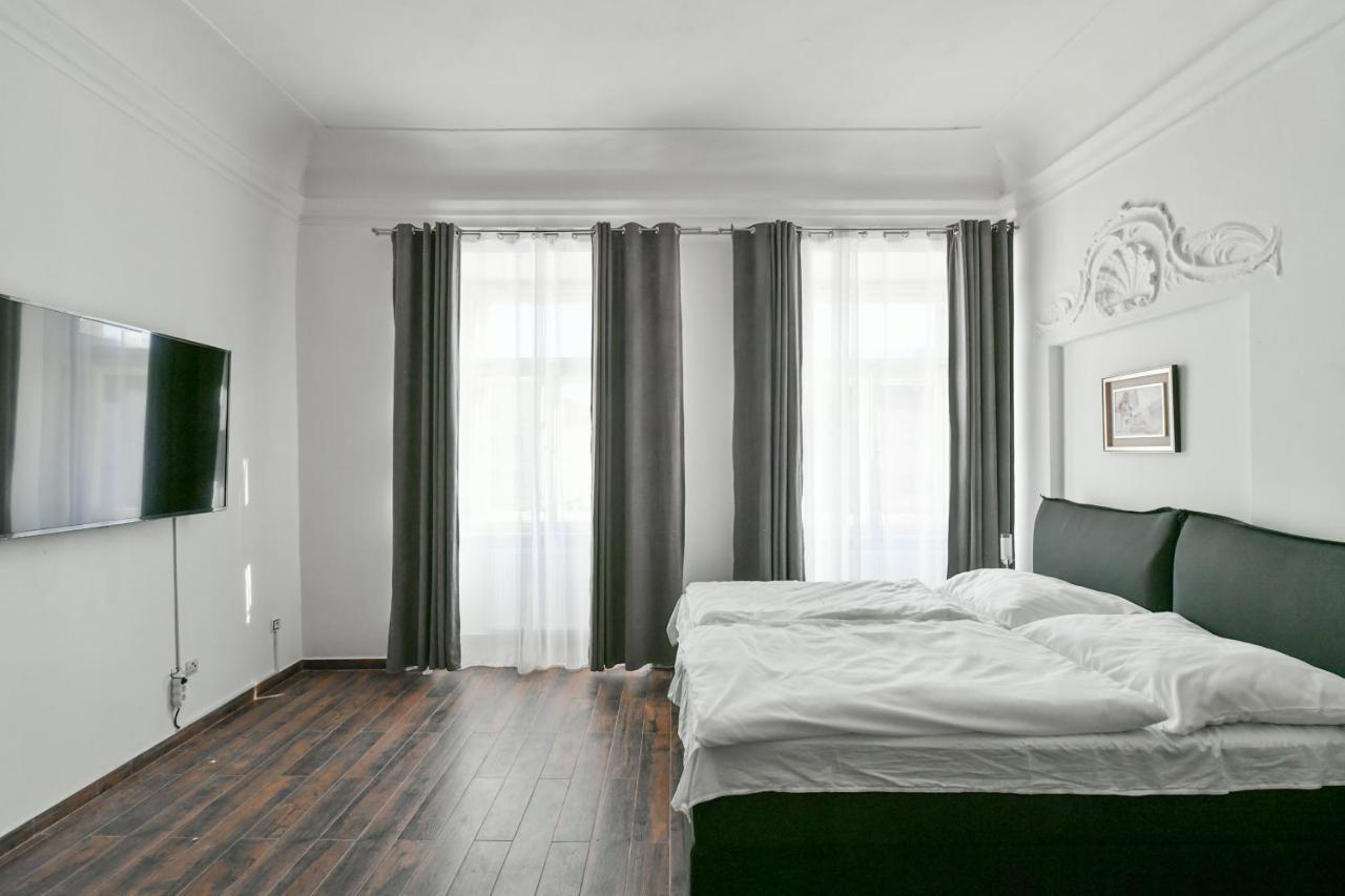 Apartmány Na Náměstí 85 Jindřichŭv Hradec Esterno foto