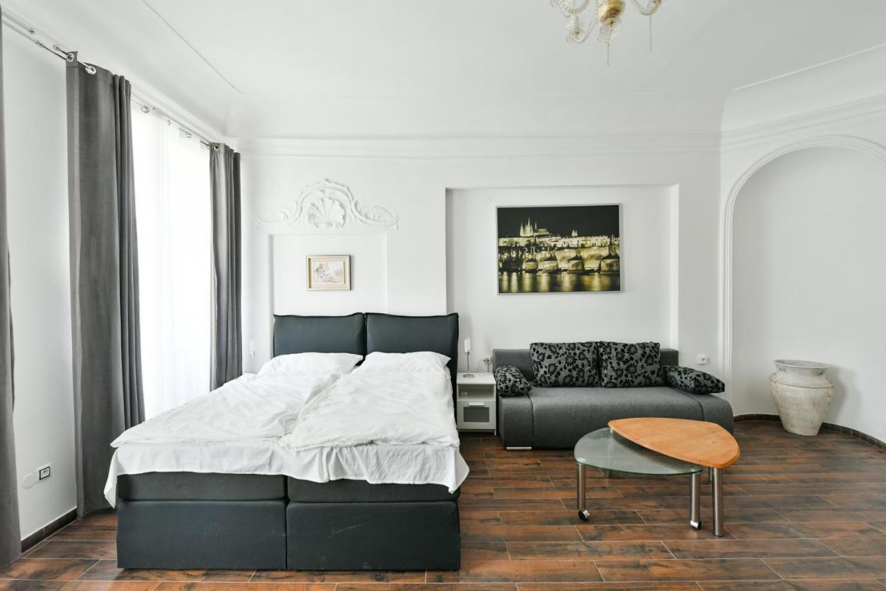 Apartmány Na Náměstí 85 Jindřichŭv Hradec Esterno foto