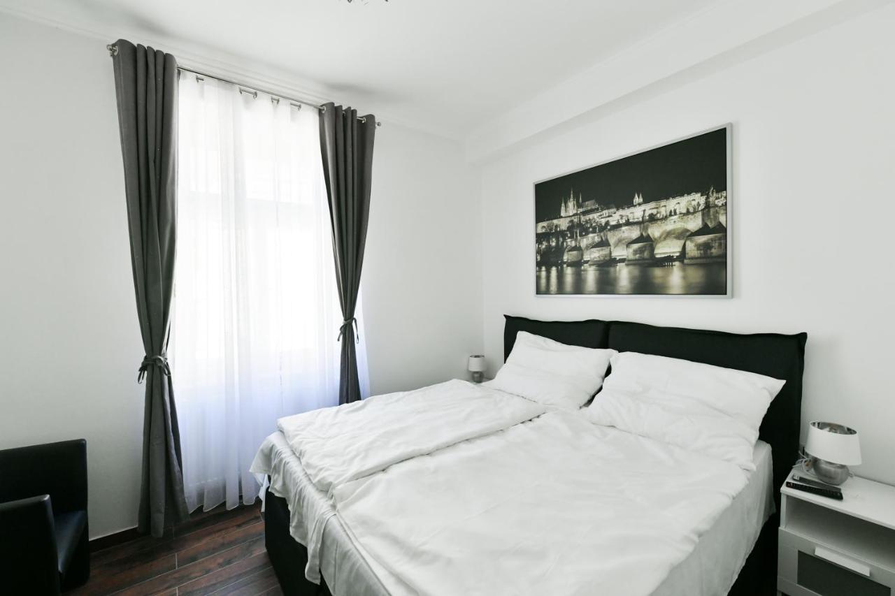 Apartmány Na Náměstí 85 Jindřichŭv Hradec Esterno foto