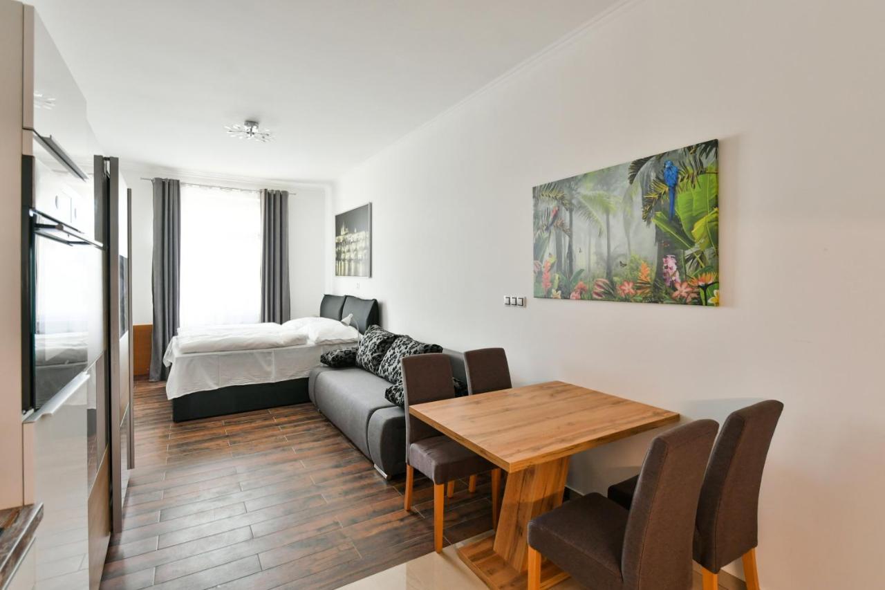 Apartmány Na Náměstí 85 Jindřichŭv Hradec Esterno foto